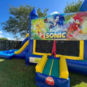 Sonic bounce house and slide combo